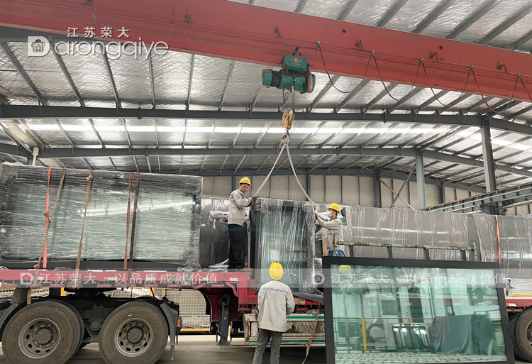 江蘇公交站臺(tái)候車亭發(fā)貨圖一