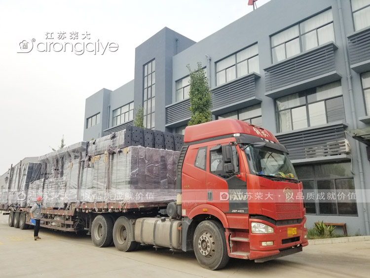 第二批四川省公交候車亭發(fā)貨圖三