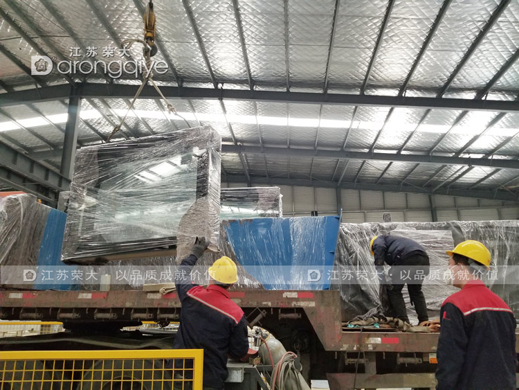 內(nèi)蒙古智能公交候車亭發(fā)貨案例圖二