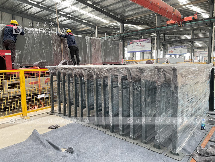 第三批山東公交候車亭發(fā)貨圖二