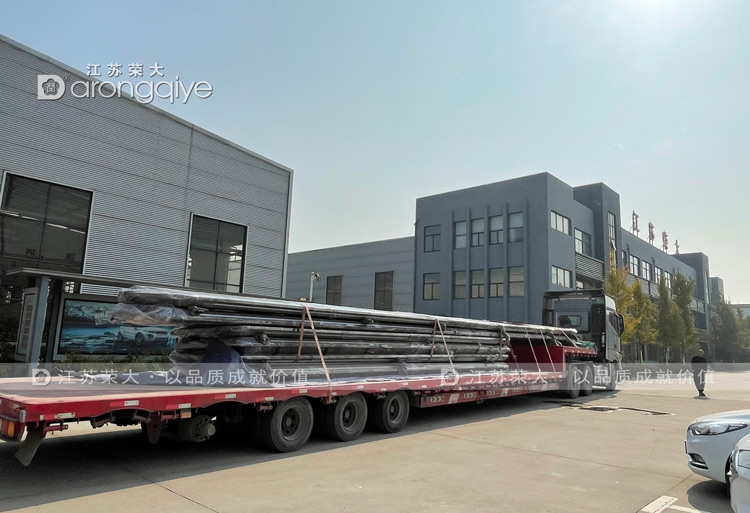 吉林省公交站臺(tái)頂棚發(fā)貨圖二