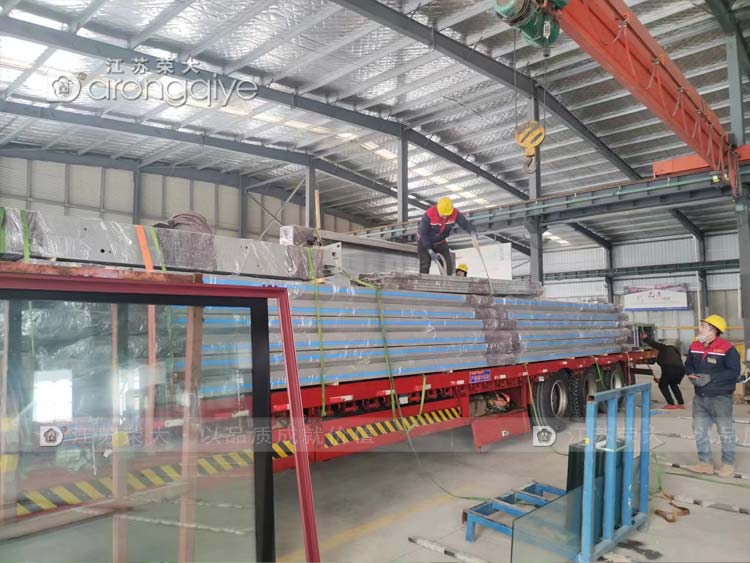 ɽ�|����վ�_(t��i)��܇(ch��)ͤ�b܇(ch��)�DƬ