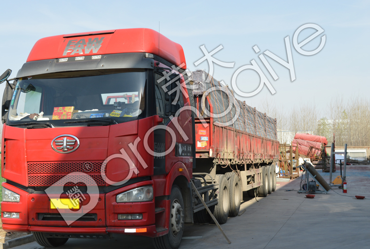 公交候車亭裝車圖