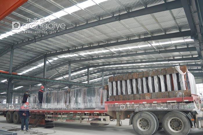 ɽ�|��(ji��n)�׹���վ�ưl(f��)؛�Dһ