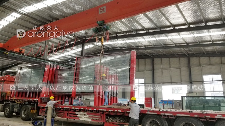 南寧公交站臺發(fā)貨圖二