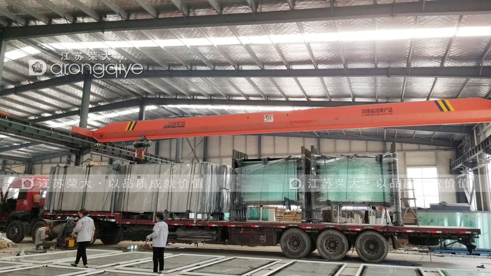 廣西不銹鋼公交候車亭發(fā)貨圖一