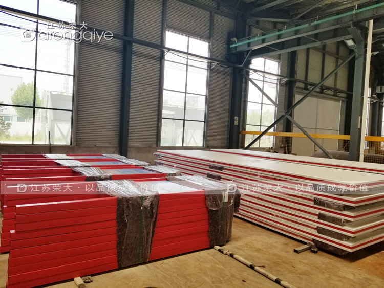 上海公交候車亭發(fā)貨圖二